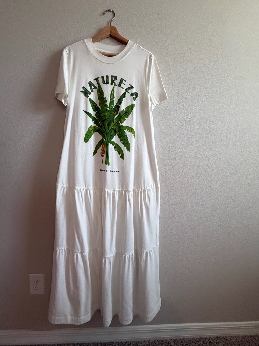 FARM Rio White Tiered Maxi Dress with Green Botanical Print - Picture 2 of 8